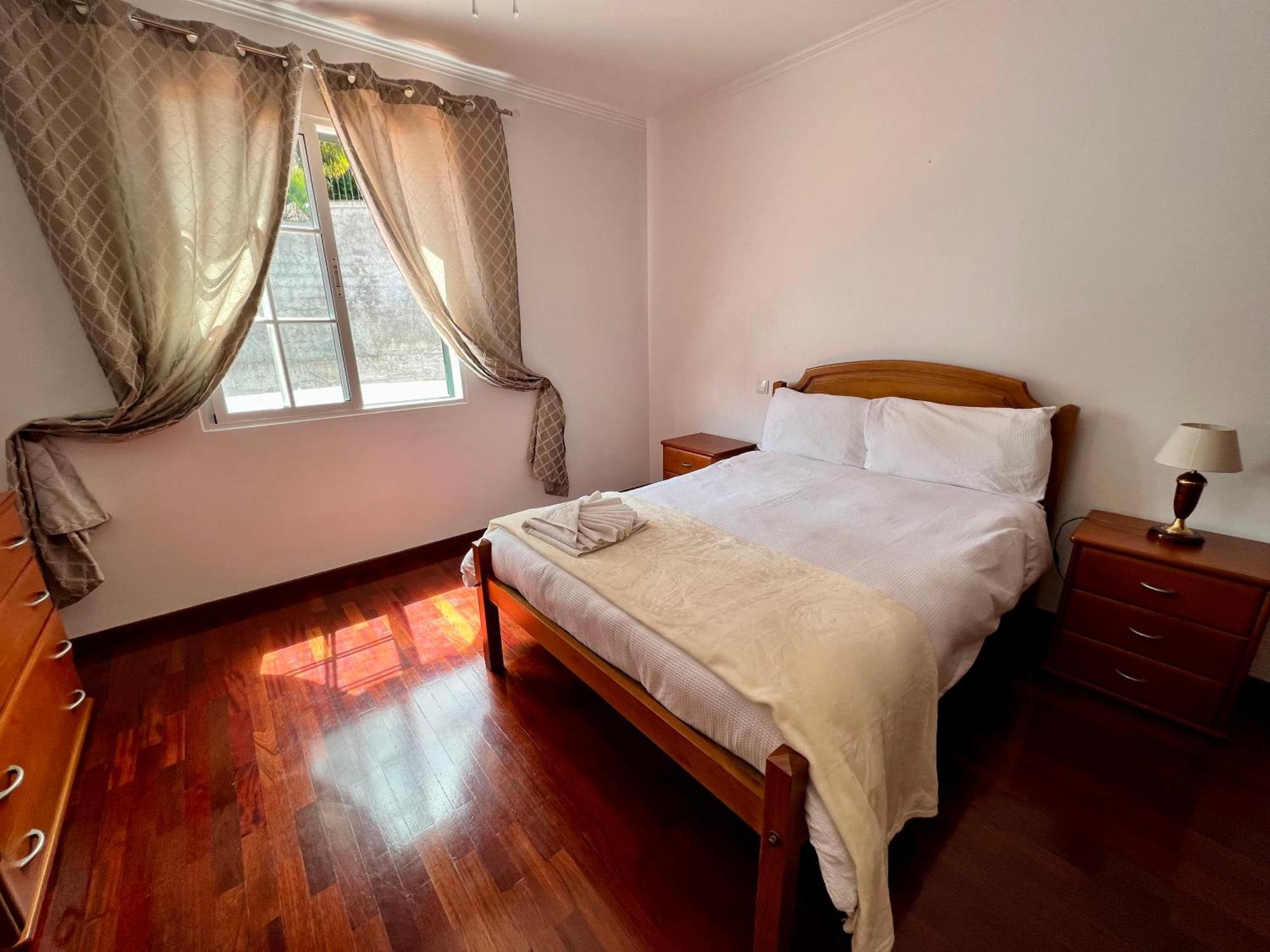 Classic Tranquil Madeiran 4-Bedroom Villa Funchal Buitenkant foto