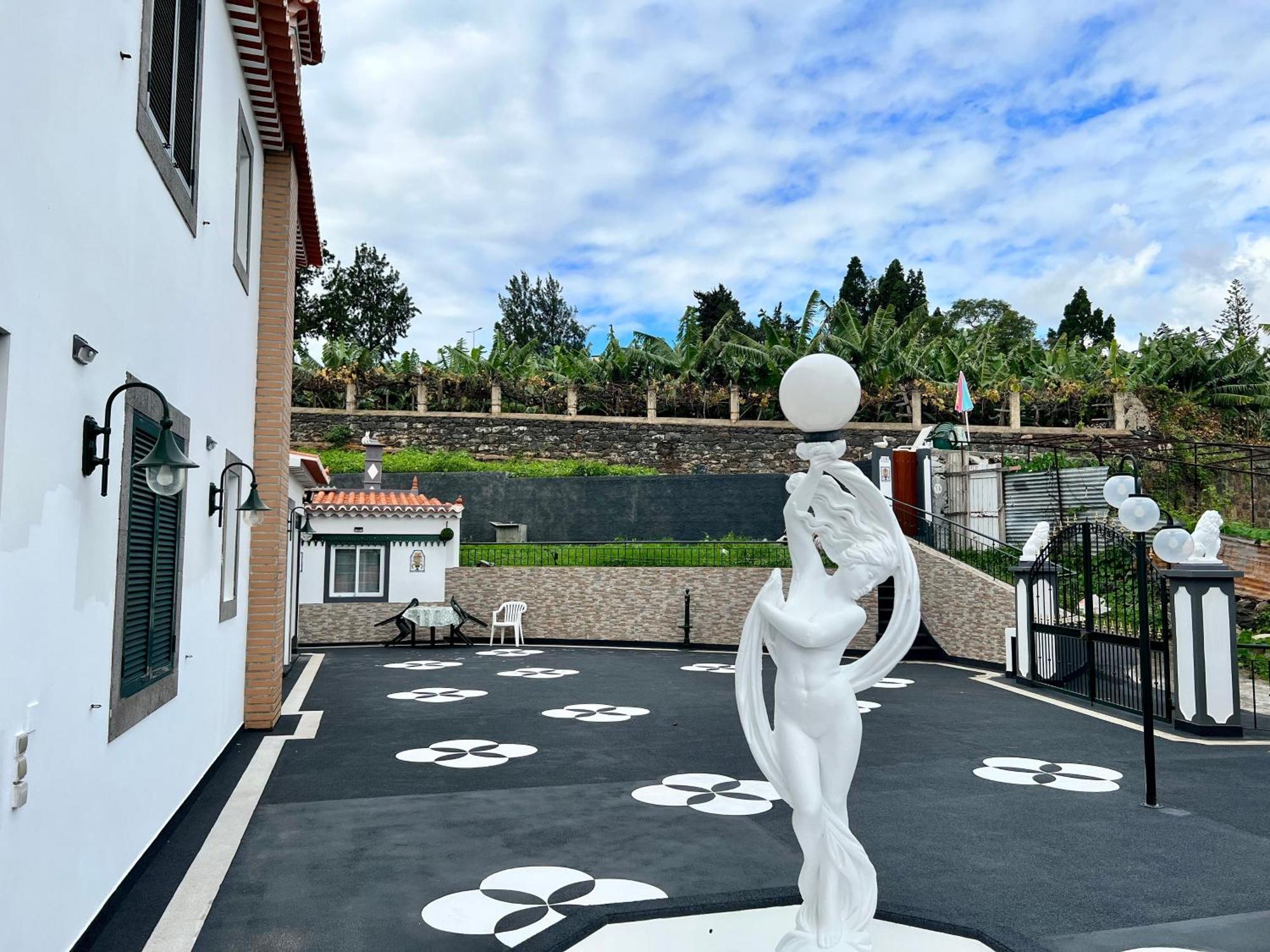 Classic Tranquil Madeiran 4-Bedroom Villa Funchal Buitenkant foto
